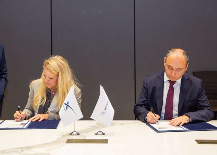 Azərkosmos və "SpaceX" arasında əməkdaşlıq müqaviləsi imzalandı 