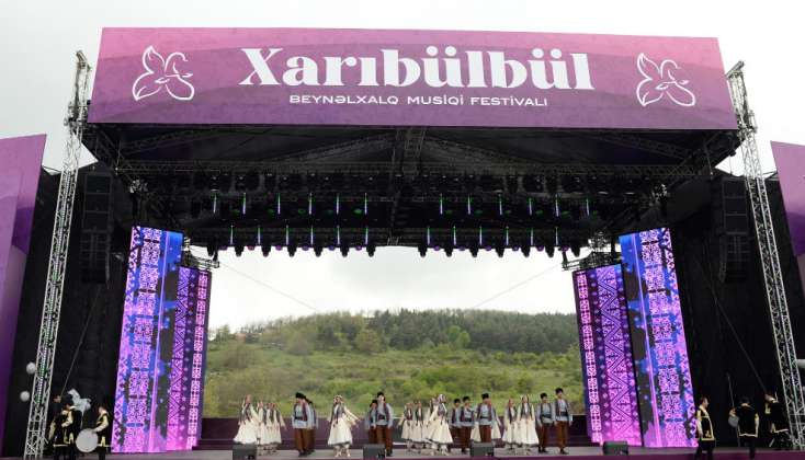 Cıdır düzündə “Xarıbülbül” festivalının açılış konserti oldu - 
