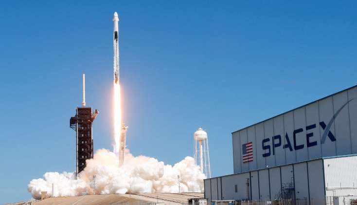“SpaceX” “Starlink” 22 peykini orbitə çıxardı