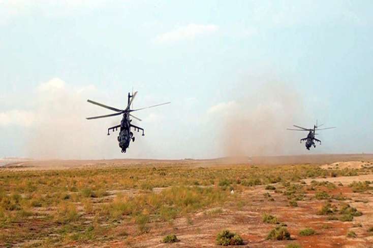 Hərbi Hava Qüvvələrinin helikopter bölmələri ilə təlim keçirilib - 