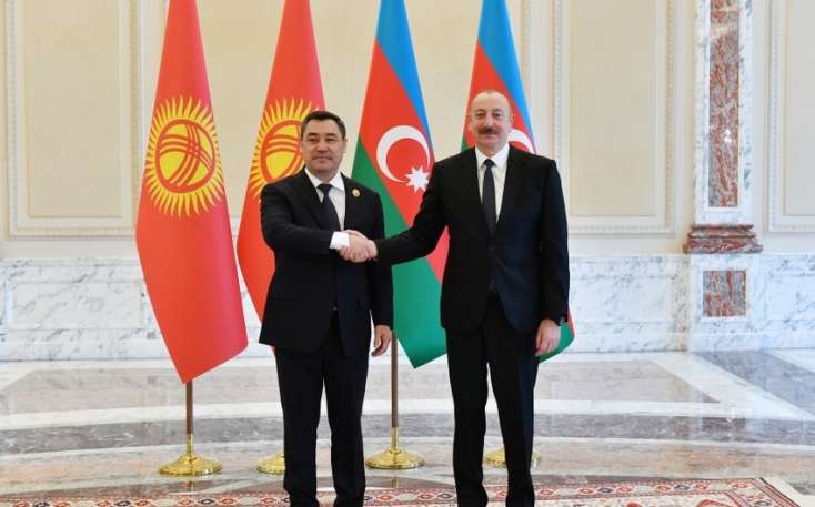 İlham Əliyev Qırğızıstan Prezidenti ilə görüşüb -