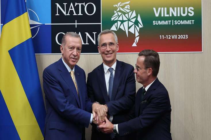 Türkiyə İsveçin NATO-ya üzvlüyünü ratifikasiya etdi