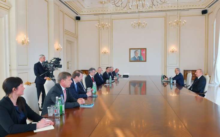 Prezident İlham Əliyev Alman İqtisadiyyatının Şərq Komitəsinin sədrini qəbul edib -