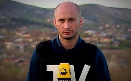 Gürcü jurnalist Azərbaycan xalqından üzr istədi