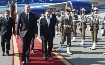 Prezident İlham Əliyevin İrana rəsmi səfəri başlayıb
