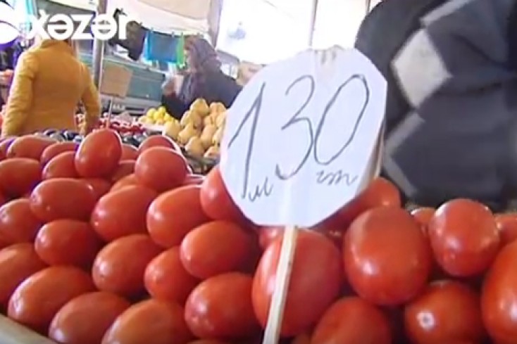 Bazarlarda pomidor ucuzlaşdı -