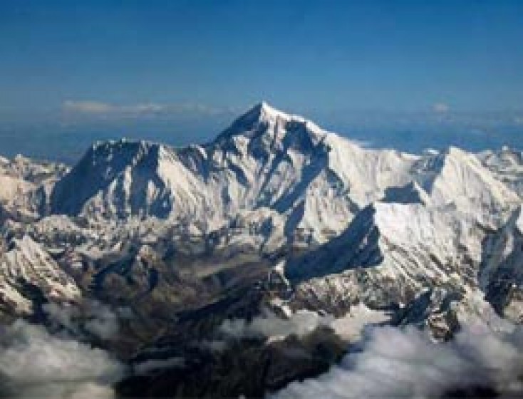 Everestin hündürlüyü yenidən ölçüləcək