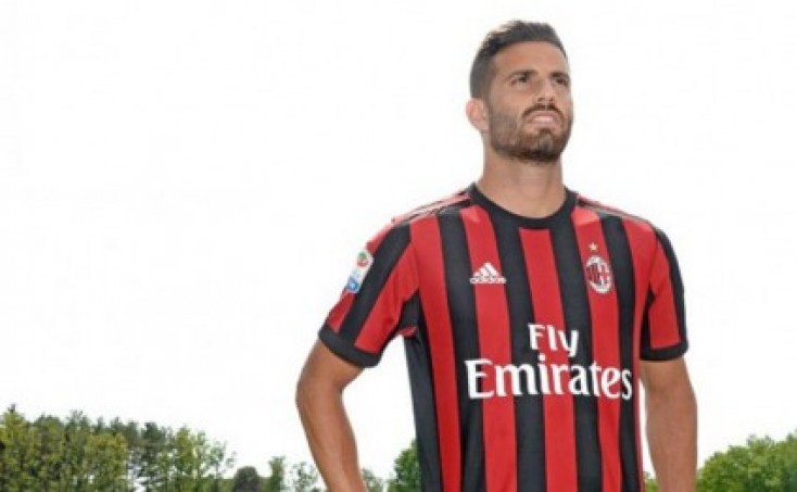 "Milan" ilk transferini reallaşdırdı