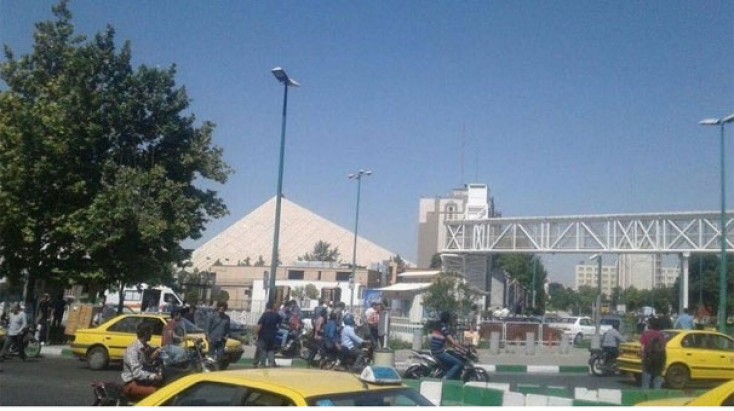 "Canlı bomba" İran parlamentində özünü partlatdı