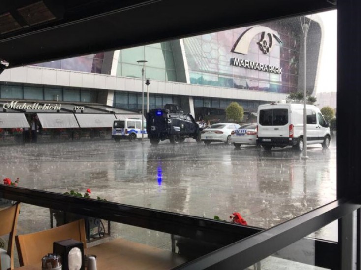 Istanbulda terror həyəcanı yaşandı