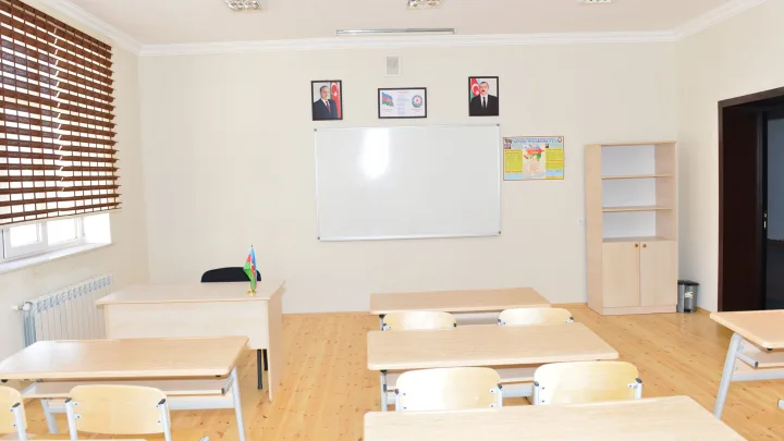 11-ci siniflərin riyaziyyat üzrə ən uğurlu məktəbləri