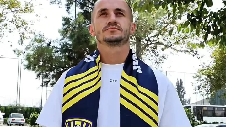 "Kəpəz" Namik Ələskərovu transfer etdi 