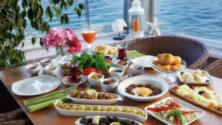Sağlam qalmaq üçün səhər nə yeməli?