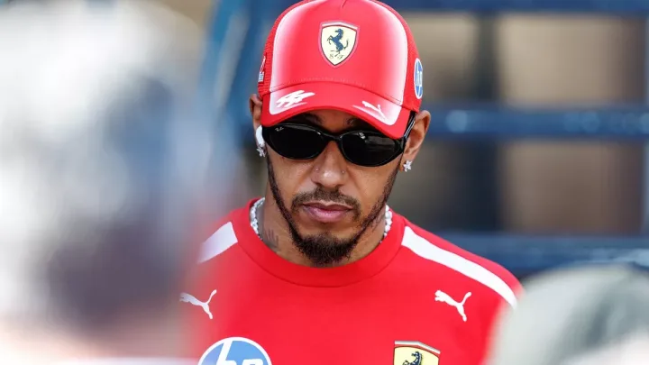 Hamilton F1-in yeni qərarına qarşı çıxdı: