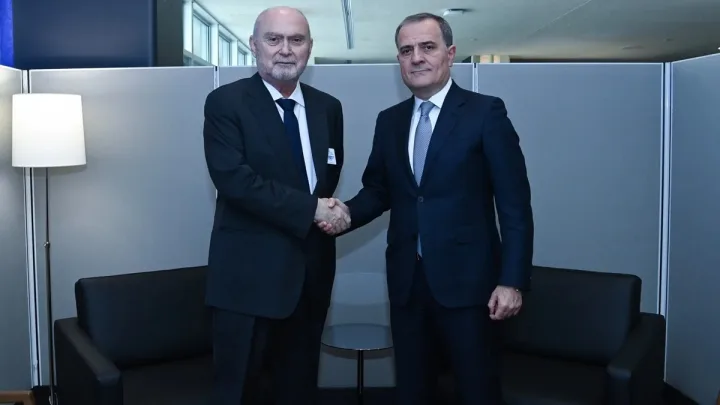 Ceyhun Bayramov Feridun Sinirlioğlu ilə görüşdü