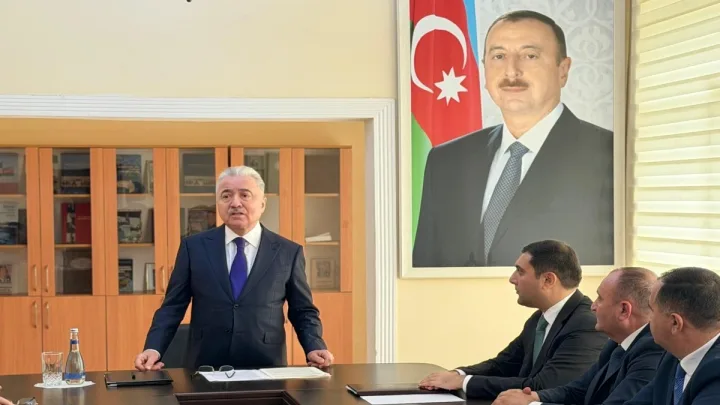 Orxan Məmmədov kollektivə təqdim olundu