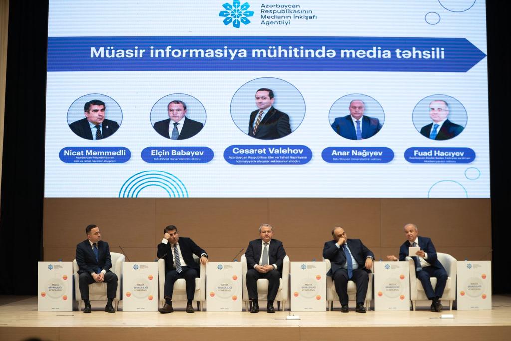 Bakıda “Media savadlılığı” konfransı keçirilib - 