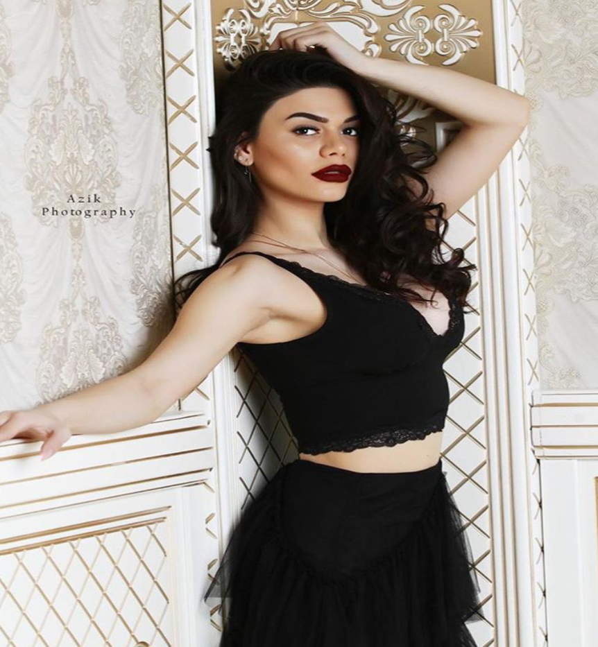 Aysundan cazibədar 