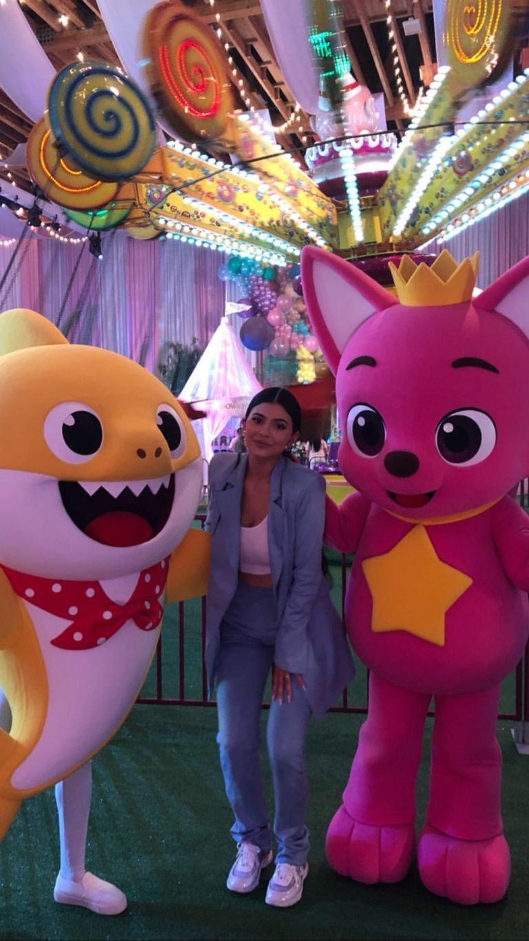 ​Kylie Jenner qızına milyon dollarlıq doğum günü təşkil edib