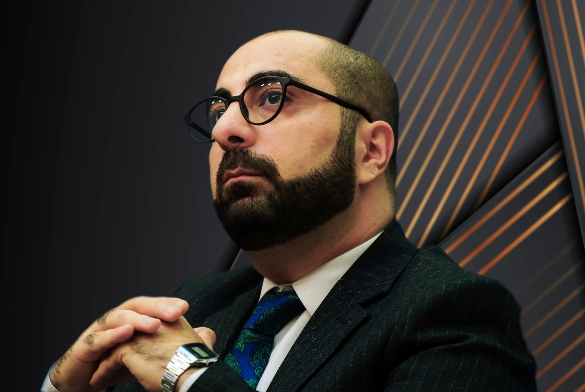 Cəmiyyətdə qorxu var, psixoloq “dəli doktoru” deyil” - Psixoterapevt Rövşən Nəcəfov