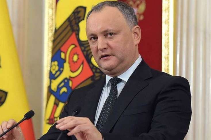 Moldova prezidentinin korteji qəzaya düşüb