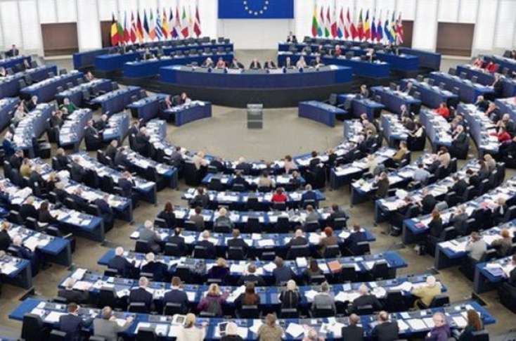 Avropa Parlamenti Macarıstanı cəzalandırmaq qərarı verdi