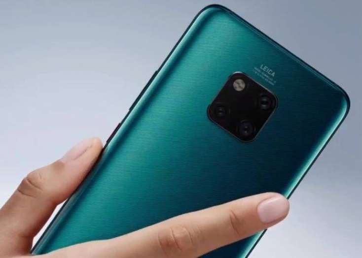 ​Ecazkar Futuristik Dizayna malik Huawei Mate 20