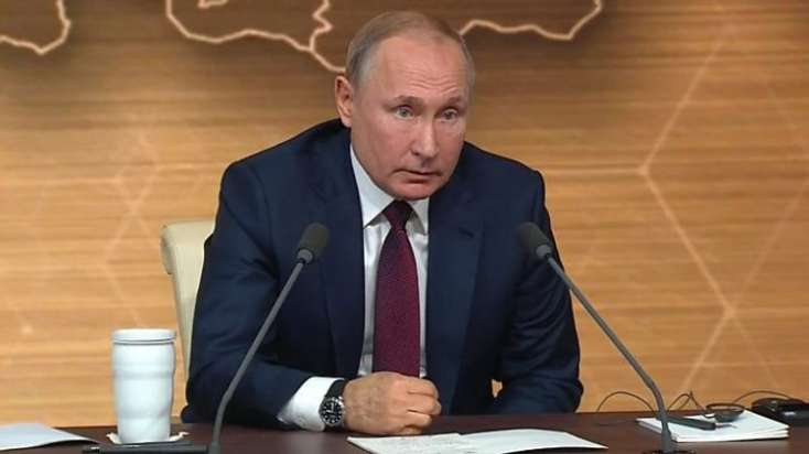 Putin beş generalı işdən azad edib