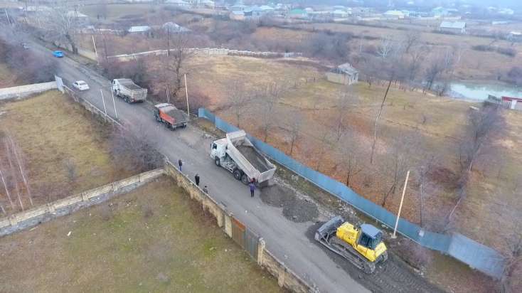 Qəbələ rayonunda 28 km-lik avtomobil yolunun yenidən qurulmasına başlanıldı -