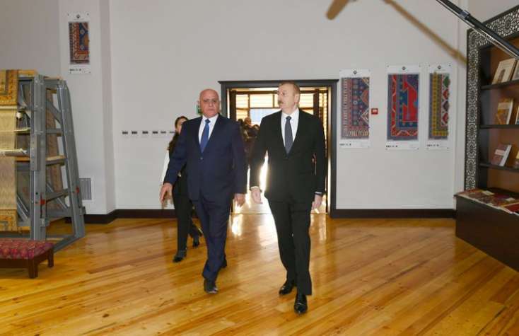 Prezident İlham Əliyev “Azərxalça” ASC-nin Ağstafa filialının fəaliyyəti ilə tanış olub