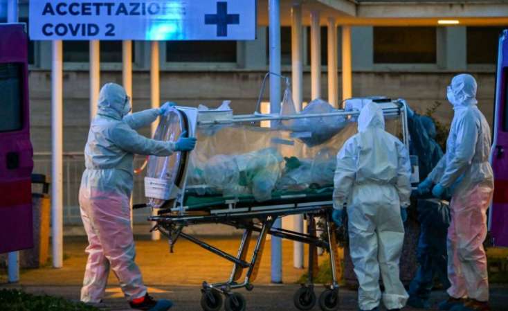 İtaliyada bir gündə 427 nəfər koronavirusdan öldü