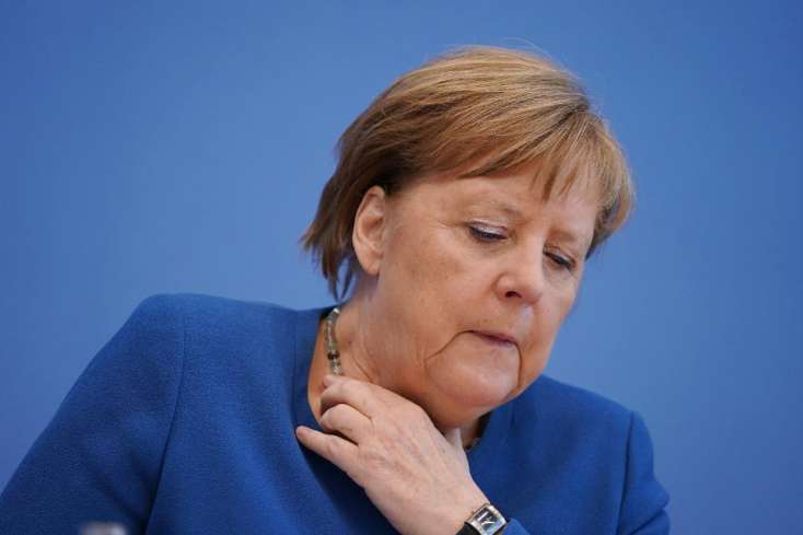 Angela Merkel də karantinə alındı