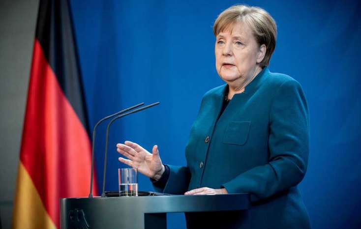 Angela Merkeli Hitlerlə müqayisə edən səfir vəzifəsindən oldu