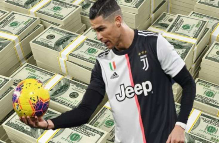 “Yuventus”un hücumçusu Kriştianu Ronaldo ilk milyardçı futbolçu kimi tarixə düşüb