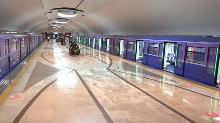 Bakı metrosunda 2 yeni qatar istifadəyə verildi - 