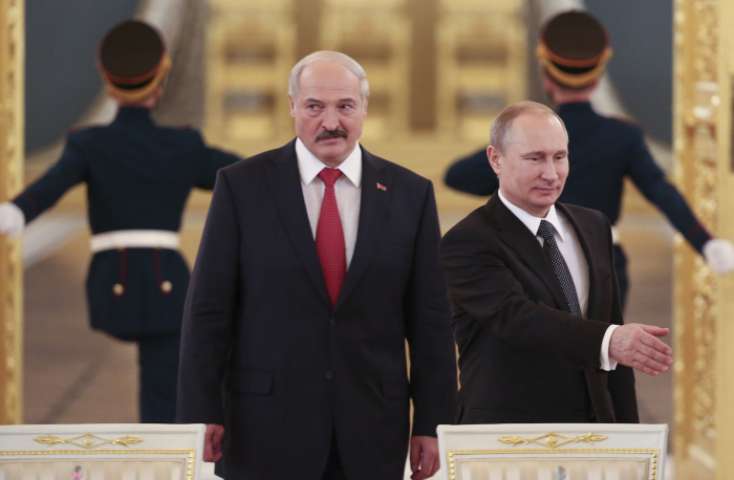 Putin Belarusa kömək təklif etdi