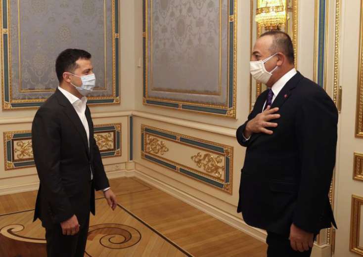 Mövlud Çavuşoğlu Ukrayna prezidenti ilə görüşüb