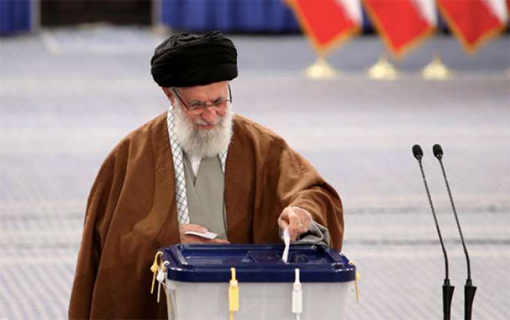 İranda prezidentliyə namizədlərin qeydiyyatı başa çatır