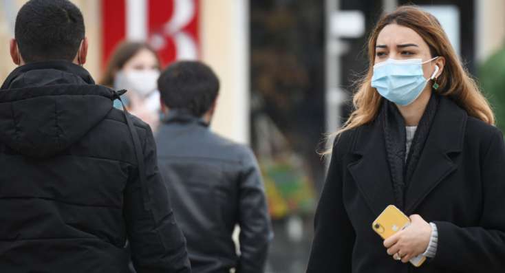Həkim: Açıq havada maska taxılmasına qarşıyıq - 