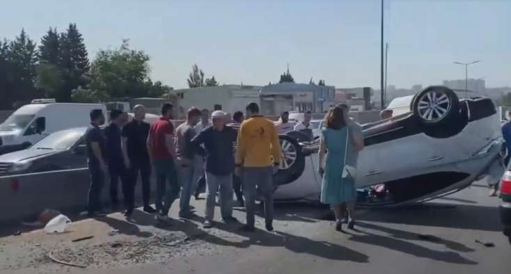 SON DƏQİQƏ: Bakı-Sumqayıt yolunda AĞIR QƏZA - Avtomobil aşdı / 