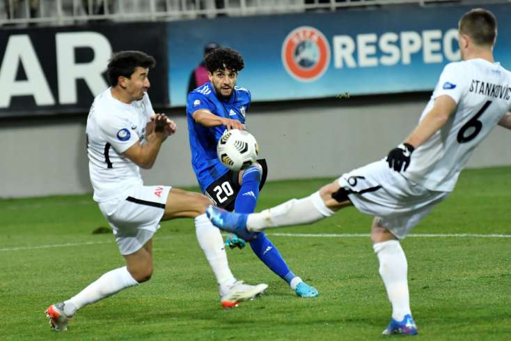 UEFA "Qarabağ" - "Neftçi" matçından yazıb