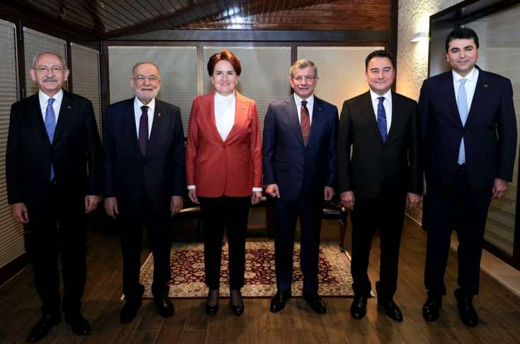 Türkiyənin 6 müxalif lideri görüşdü