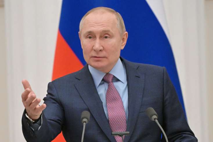 Putin "DXR" və "LXR"in müstəqilliklərini tanıdı
