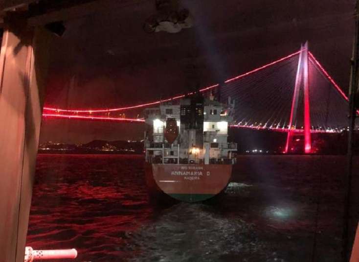 Türkiyə İstanbul boğazını 