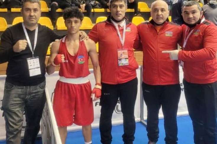 Üç illik fasilədən sonra Azərbaycan boksçusu Avropa çempionatında finala çıxdı