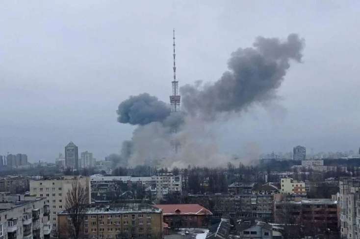 Kiyev raketlə vuruldu
