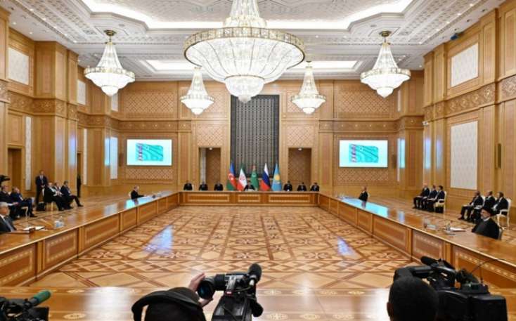 İlham Əliyev Aşqabadda rəsmi qəbulda iştirak edib