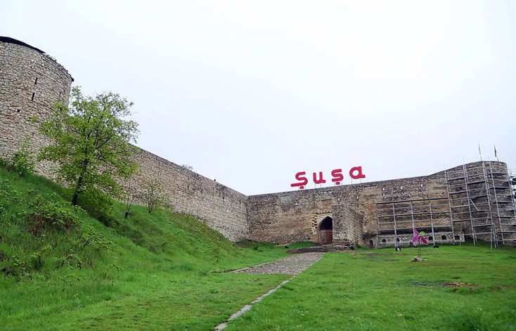 Şuşa şəhərində növbəti yaşayış binalarının inşasına dair açıq tender elan olunub