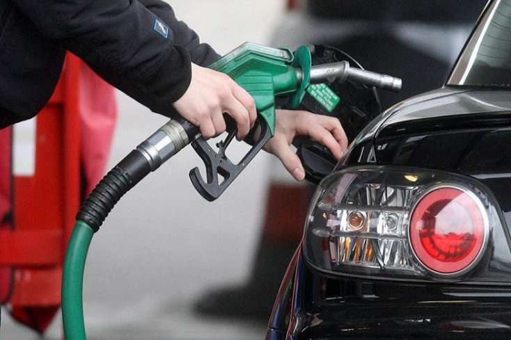 Rayonlarda benzin qıtlığı: Sürücülər "Aİ-92"ni tapa bilmir -