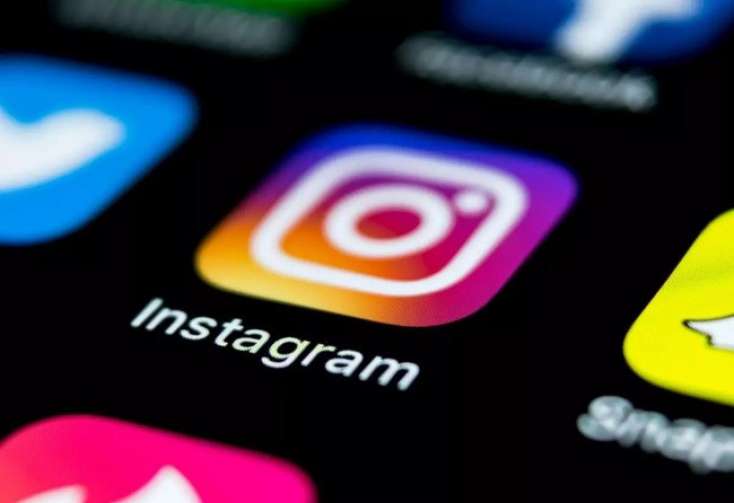 "Instagram" onlayn alış-veriş xidmətinə başlayır